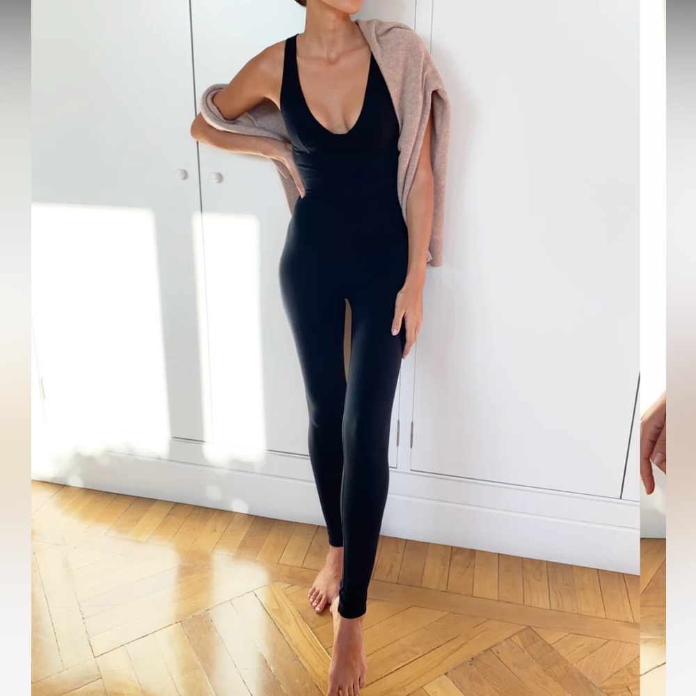The Group by Babaton
Soft Contour Jumpsuit